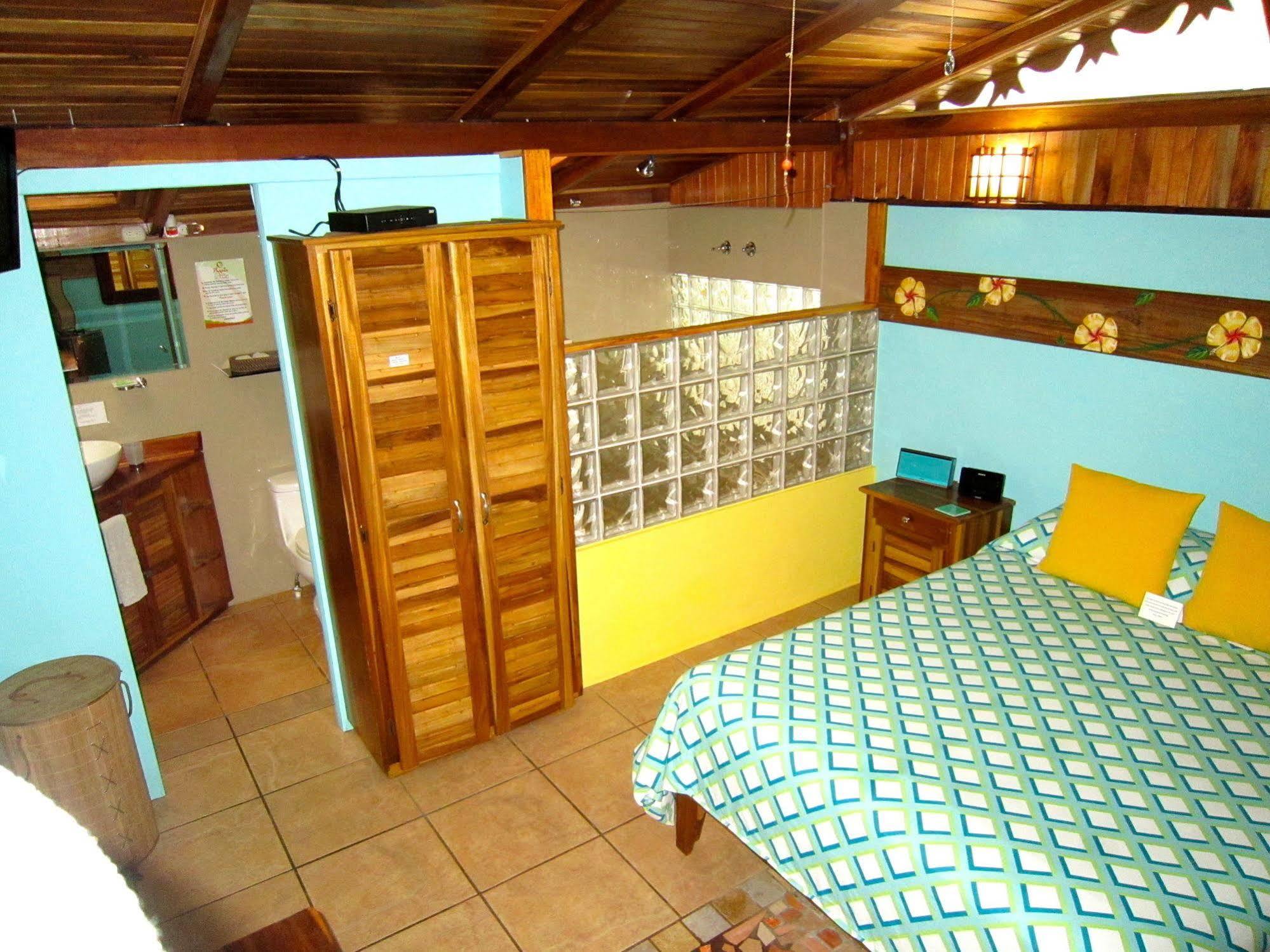 Physis Caribbean Bed & Breakfast Puerto Viejo de Talamanca Luaran gambar