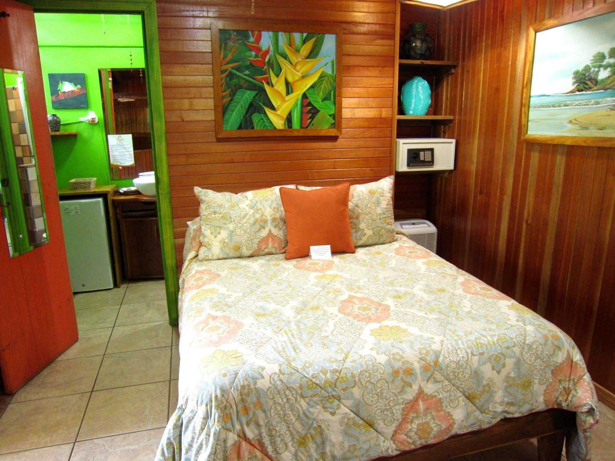 Physis Caribbean Bed & Breakfast Puerto Viejo de Talamanca Luaran gambar