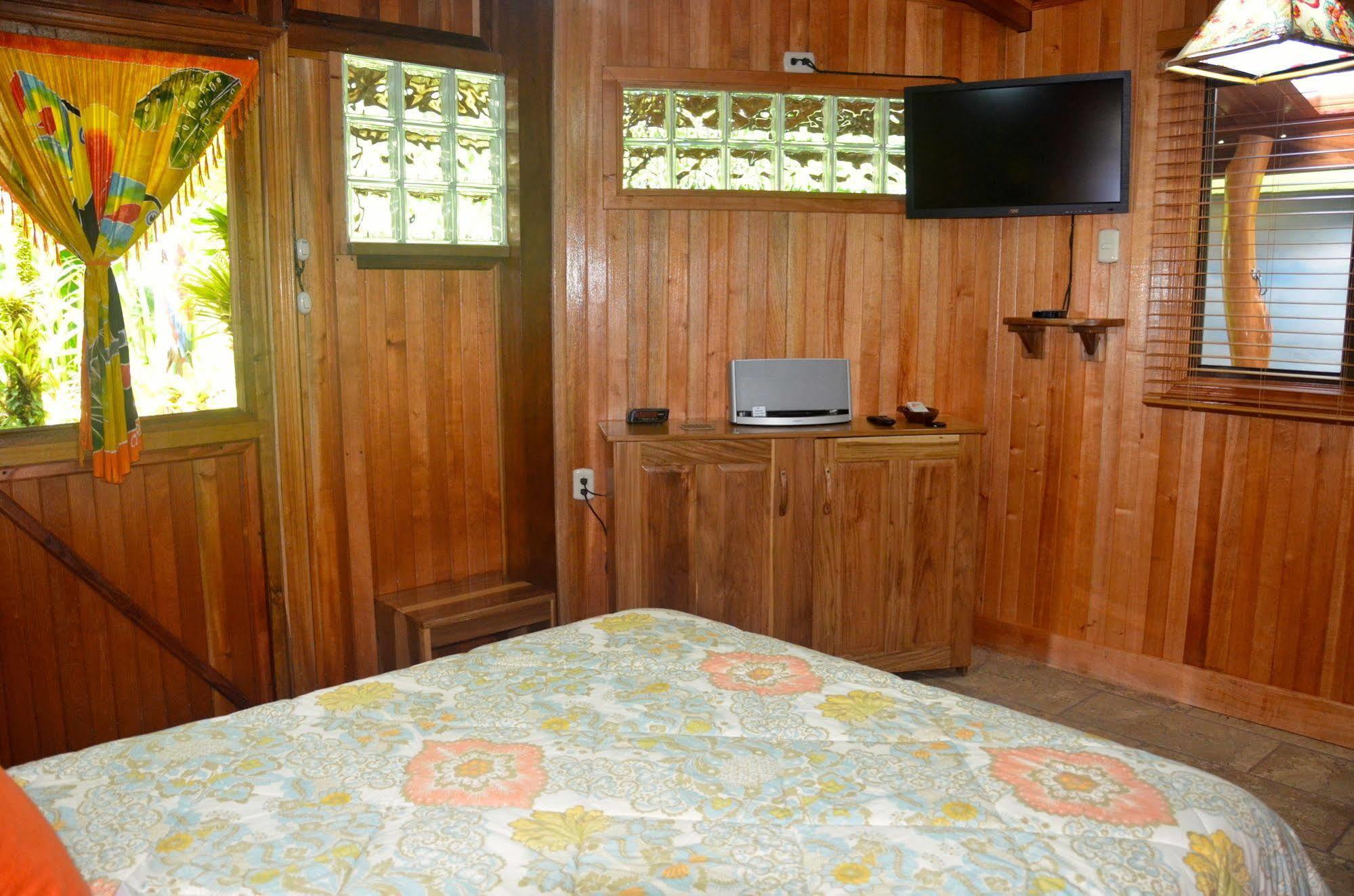 Physis Caribbean Bed & Breakfast Puerto Viejo de Talamanca Luaran gambar