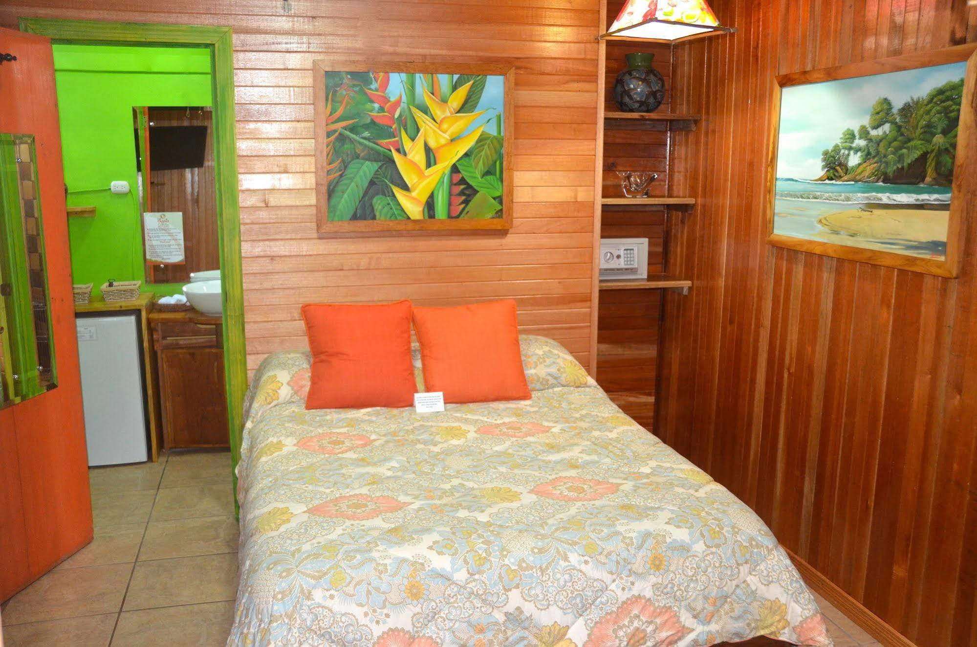 Physis Caribbean Bed & Breakfast Puerto Viejo de Talamanca Luaran gambar